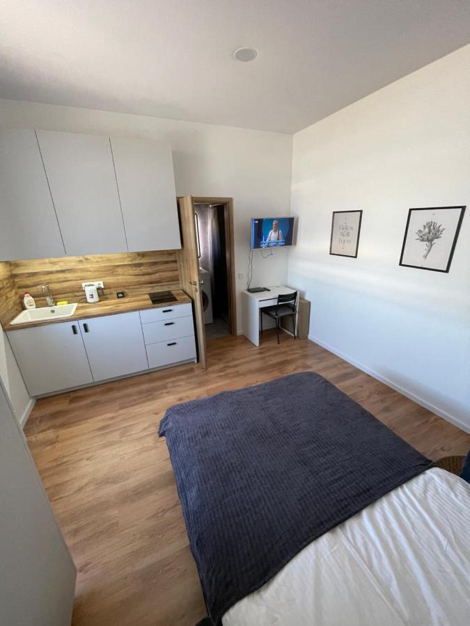 Airport Apartment 29 Self Check-In Free Parking VNO Eksteriør bilde